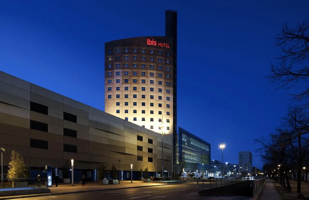 Ibis Barcelona Meridiana-1