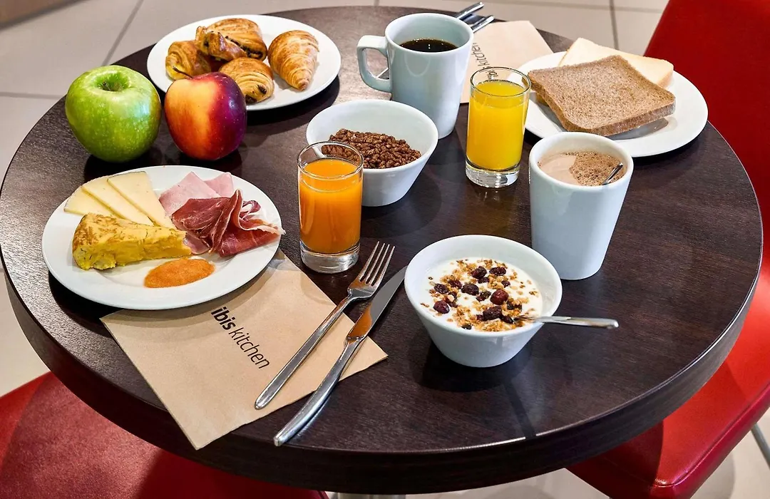 Ibis Barcelona Meridiana-1